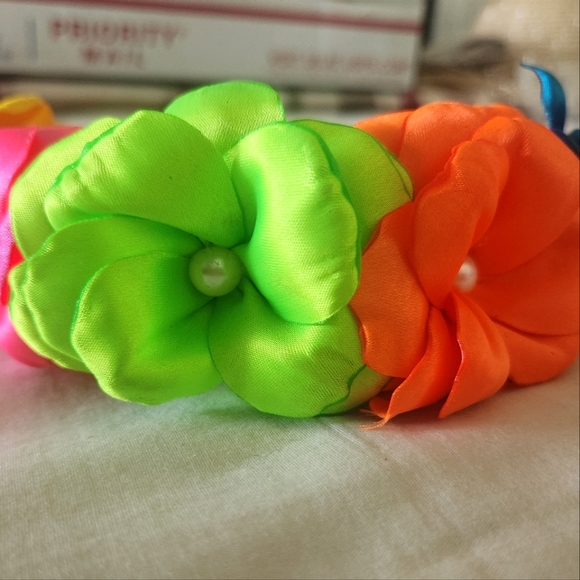 Handmade Flower Headband - Picture 4 of 5